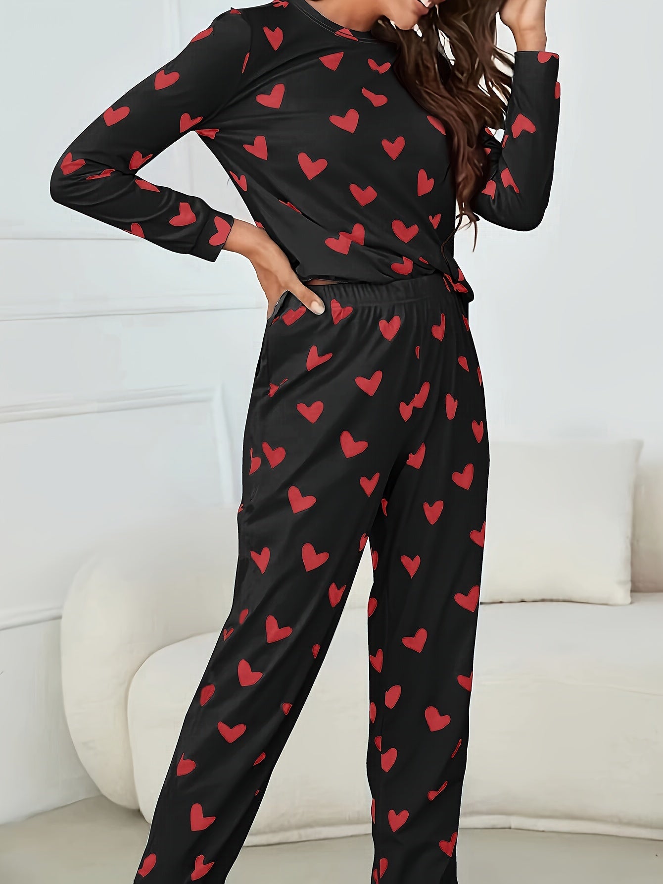 Long Sleeve Heart Print Pajama Set, Crew Neck Top & Elastic Waistband Pants for Women's Sleepwear & Loungewear