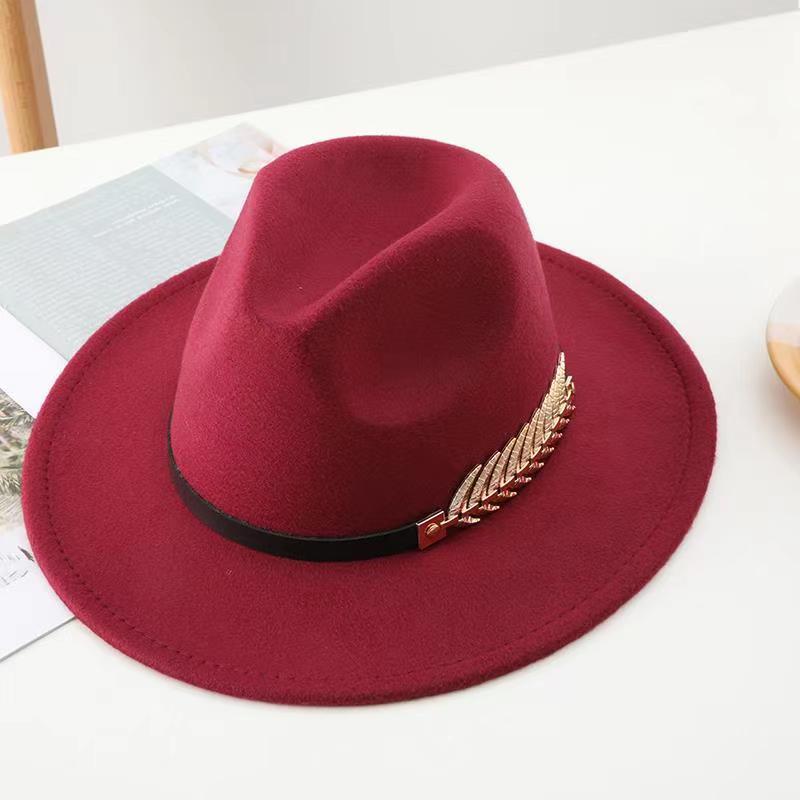 Retro Tweed Bowler Hat with HMetal Wheat & Belt Accessories - A Stylish Minimalistic Jazz Hat with a Large Brim