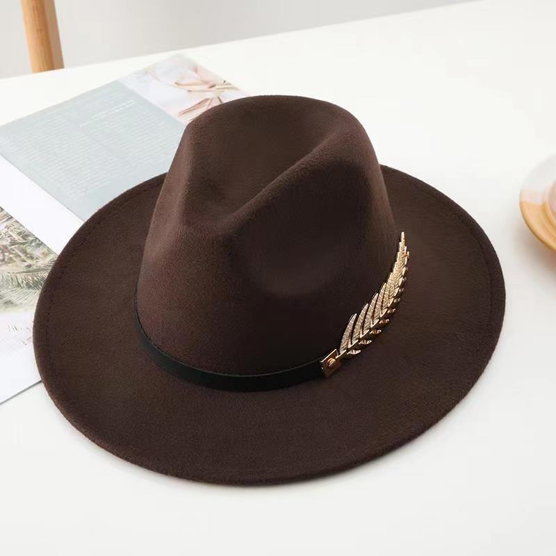 Retro Tweed Bowler Hat with HMetal Wheat & Belt Accessories - A Stylish Minimalistic Jazz Hat with a Large Brim