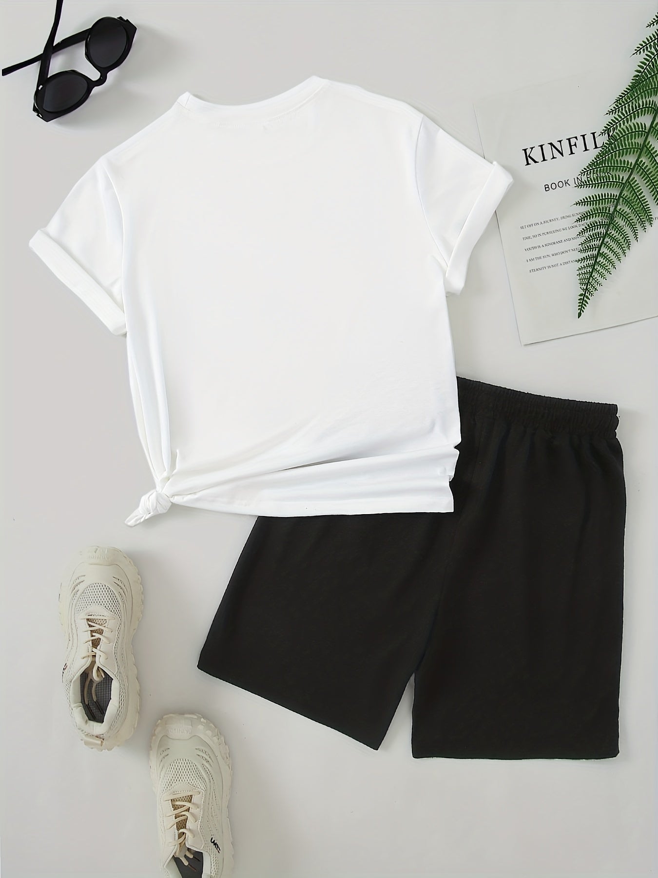 Big Smile Pattern 2Pcs Trendy Outfits For Men, Casual Crew Neck Short Sleeve T-shirt And Drawstring Shorts Set For Summer, Men's Clothing for Vacation Workout